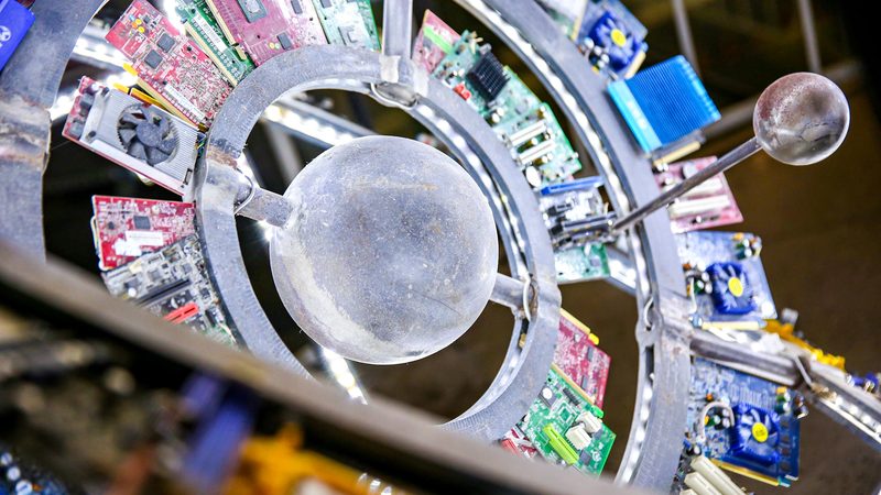 数据困境：手工单据堆积，系统厂商跑路